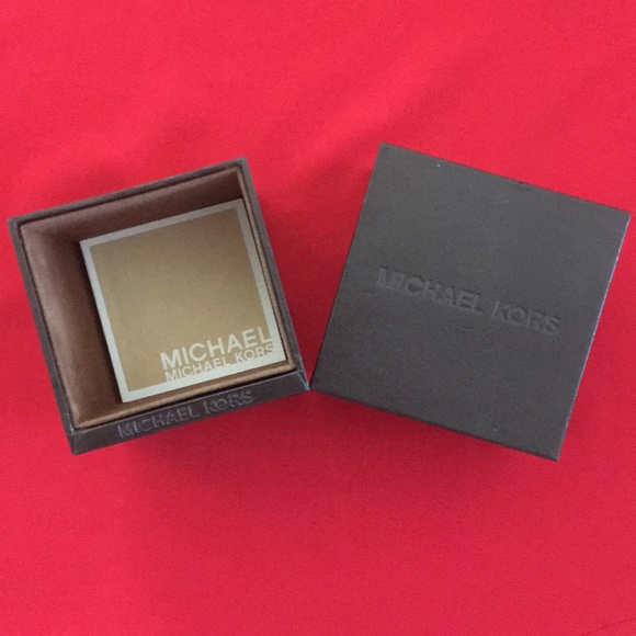 Michael Kors Madison Rose Gold and Clear Watch - Picture 4 of 5